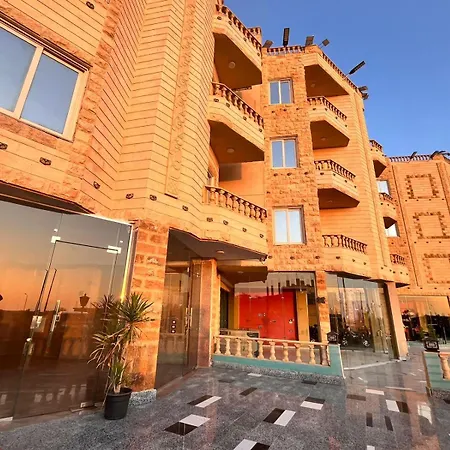 Reef House Hotel